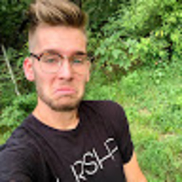 Meet your Posher, Micah - Picture 1 of 1